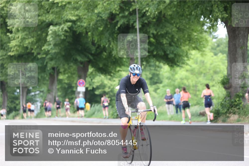 15.06.2025 - 7 Türme Triathlon Yannick Fuchs http://msf.ph/oto/8054445 15.06.2025 13:53:04 Radfahren  meine-sportfotos.de