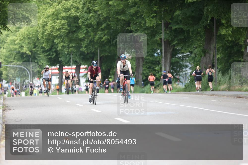 15.06.2025 - 7 Türme Triathlon Yannick Fuchs http://msf.ph/oto/8054493 15.06.2025 13:53:27 Radfahren  meine-sportfotos.de