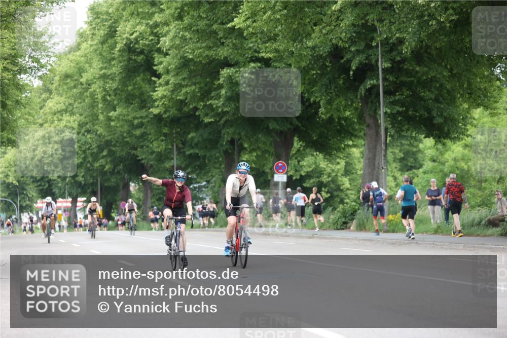 15.06.2025 - 7 Türme Triathlon Yannick Fuchs http://msf.ph/oto/8054498 15.06.2025 13:53:29 Radfahren  meine-sportfotos.de