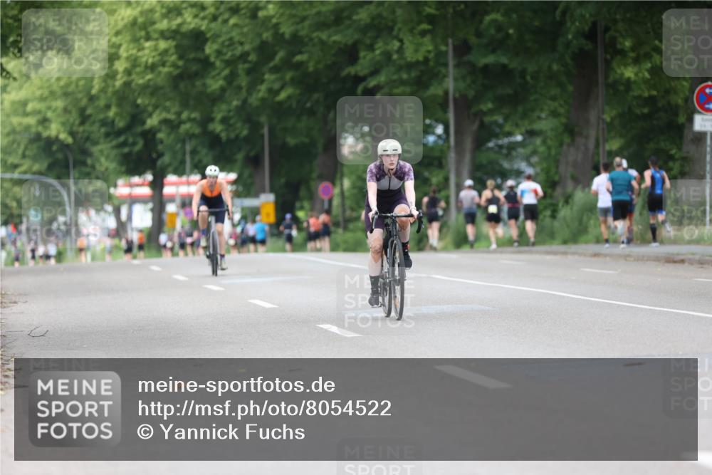 15.06.2025 - 7 Türme Triathlon Yannick Fuchs http://msf.ph/oto/8054522 15.06.2025 13:53:39 Radfahren  meine-sportfotos.de