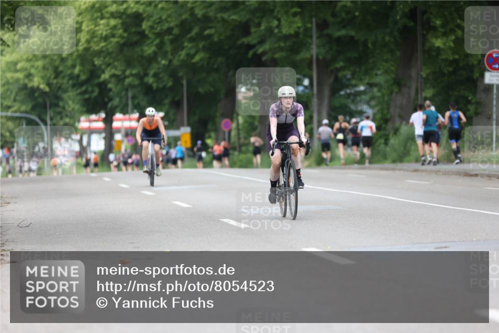 15.06.2025 - 7 Türme Triathlon Yannick Fuchs http://msf.ph/oto/8054523 15.06.2025 13:53:39 Radfahren  meine-sportfotos.de