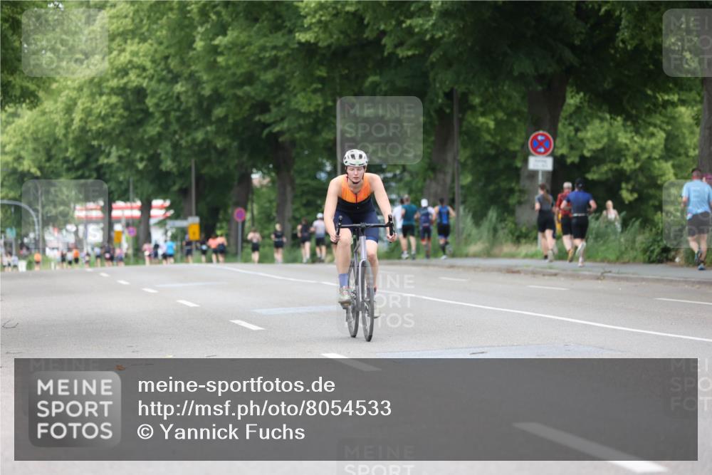 15.06.2025 - 7 Türme Triathlon Yannick Fuchs http://msf.ph/oto/8054533 15.06.2025 13:53:42 Radfahren  meine-sportfotos.de