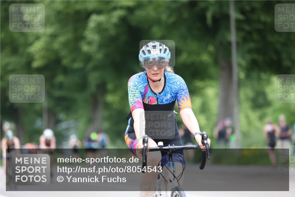 15.06.2025 - 7 Türme Triathlon Yannick Fuchs http://msf.ph/oto/8054543 15.06.2025 13:54:08 Radfahren  meine-sportfotos.de
