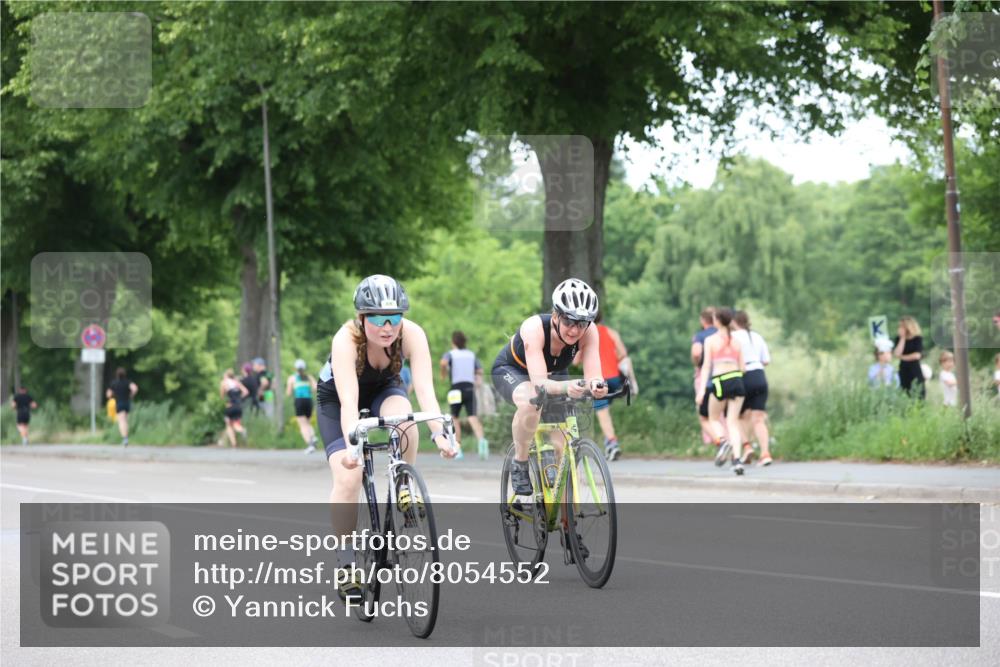 15.06.2025 - 7 Türme Triathlon Yannick Fuchs http://msf.ph/oto/8054552 15.06.2025 13:54:11 Radfahren  meine-sportfotos.de