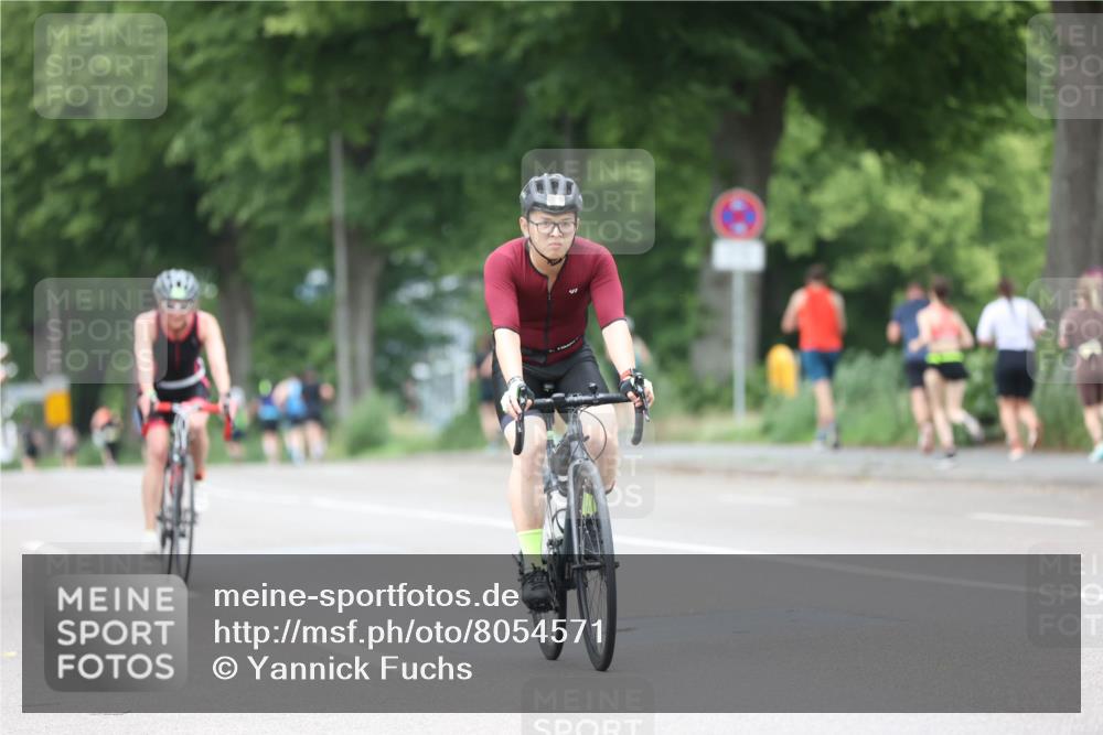 15.06.2025 - 7 Türme Triathlon Yannick Fuchs http://msf.ph/oto/8054571 15.06.2025 13:54:21 Radfahren  meine-sportfotos.de