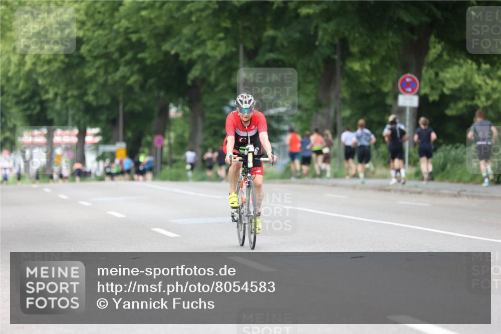 15.06.2025 - 7 Türme Triathlon Yannick Fuchs http://msf.ph/oto/8054583 15.06.2025 13:54:32 Radfahren  meine-sportfotos.de