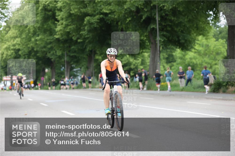 15.06.2025 - 7 Türme Triathlon Yannick Fuchs http://msf.ph/oto/8054614 15.06.2025 13:55:09 Radfahren  meine-sportfotos.de