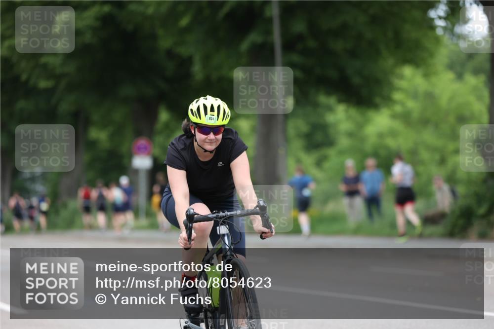15.06.2025 - 7 Türme Triathlon Yannick Fuchs http://msf.ph/oto/8054623 15.06.2025 13:55:12 Radfahren 831 meine-sportfotos.de