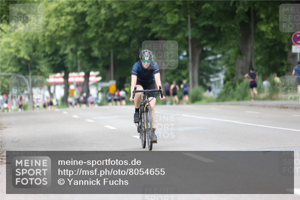 15.06.2025 - 7 Türme Triathlon Yannick Fuchs http://msf.ph/oto/8054655 15.06.2025 13:55:51 Radfahren  meine-sportfotos.de