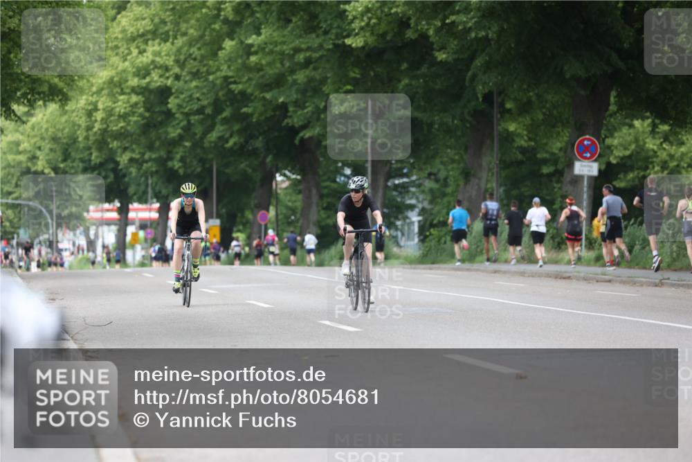 15.06.2025 - 7 Türme Triathlon Yannick Fuchs http://msf.ph/oto/8054681 15.06.2025 13:56:42 Radfahren  meine-sportfotos.de