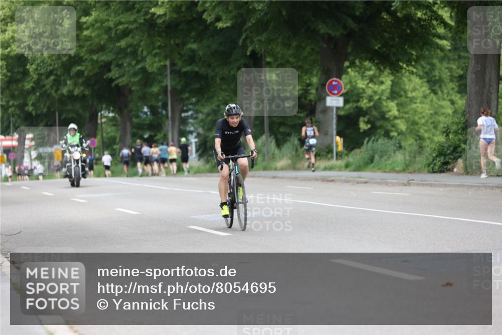 15.06.2025 - 7 Türme Triathlon Yannick Fuchs http://msf.ph/oto/8054695 15.06.2025 13:56:58 Radfahren  meine-sportfotos.de