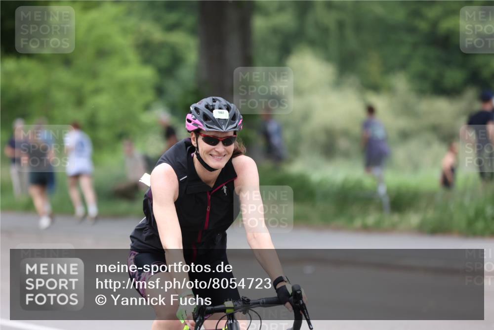 15.06.2025 - 7 Türme Triathlon Yannick Fuchs http://msf.ph/oto/8054723 15.06.2025 13:57:59 Radfahren 1061 meine-sportfotos.de