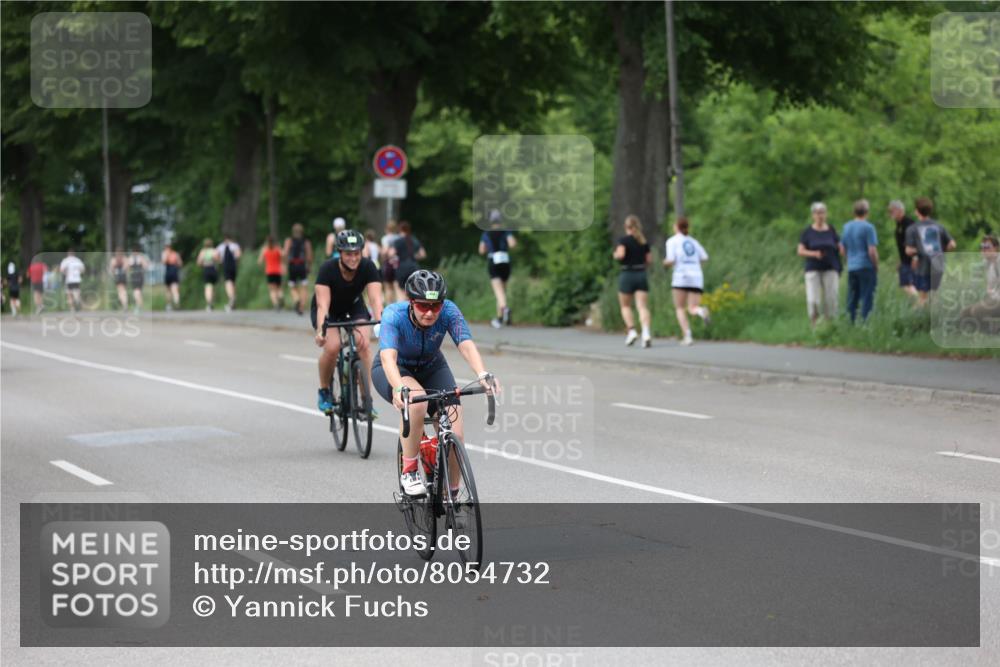 15.06.2025 - 7 Türme Triathlon Yannick Fuchs http://msf.ph/oto/8054732 15.06.2025 13:58:02 Radfahren  meine-sportfotos.de