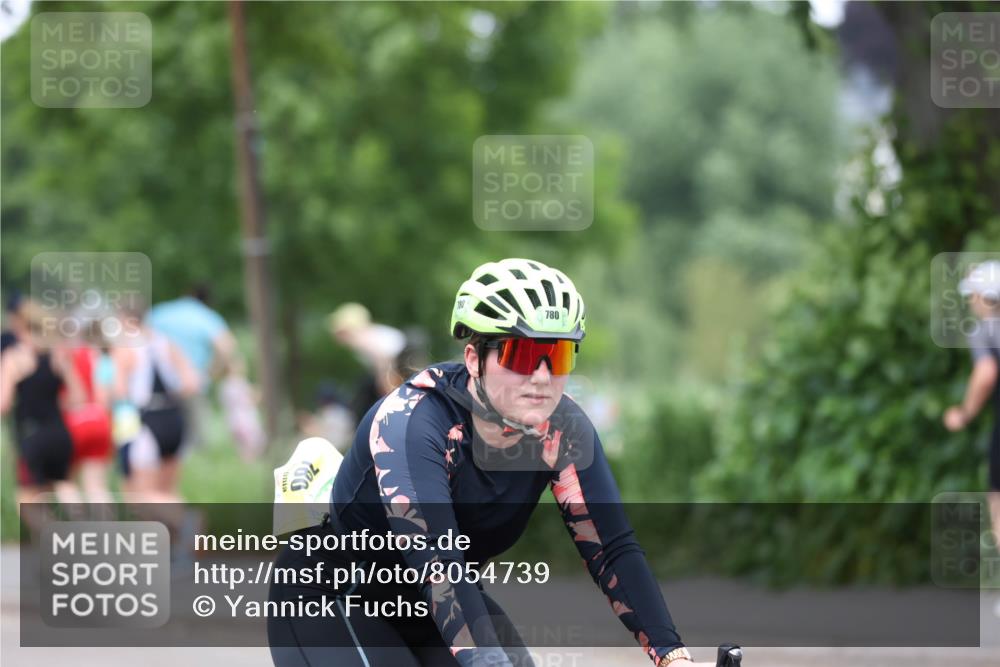 15.06.2025 - 7 Türme Triathlon Yannick Fuchs http://msf.ph/oto/8054739 15.06.2025 13:58:07 Radfahren 780 meine-sportfotos.de