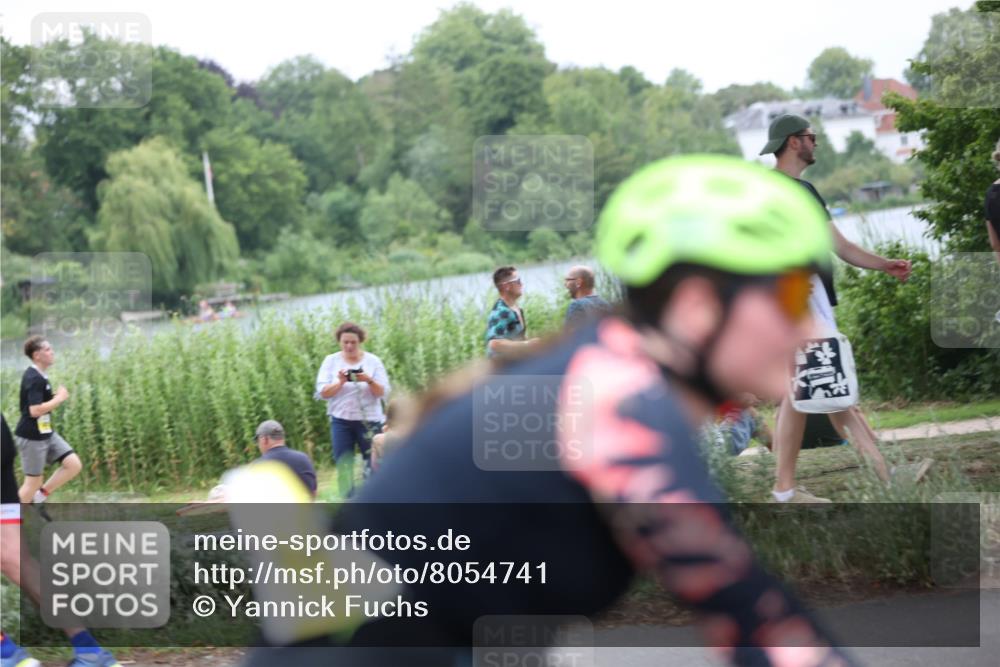 15.06.2025 - 7 Türme Triathlon Yannick Fuchs http://msf.ph/oto/8054741 15.06.2025 13:58:07 Radfahren  meine-sportfotos.de