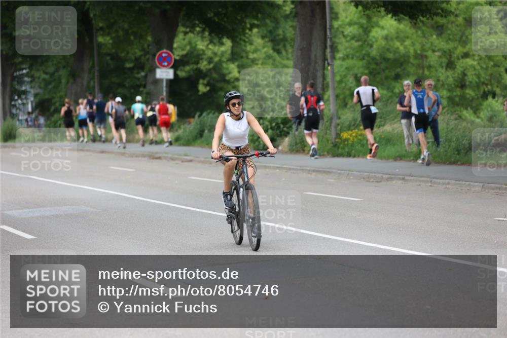 15.06.2025 - 7 Türme Triathlon Yannick Fuchs http://msf.ph/oto/8054746 15.06.2025 13:58:25 Radfahren  meine-sportfotos.de