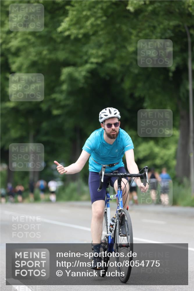 15.06.2025 - 7 Türme Triathlon Yannick Fuchs http://msf.ph/oto/8054775 15.06.2025 13:59:18 Radfahren  meine-sportfotos.de