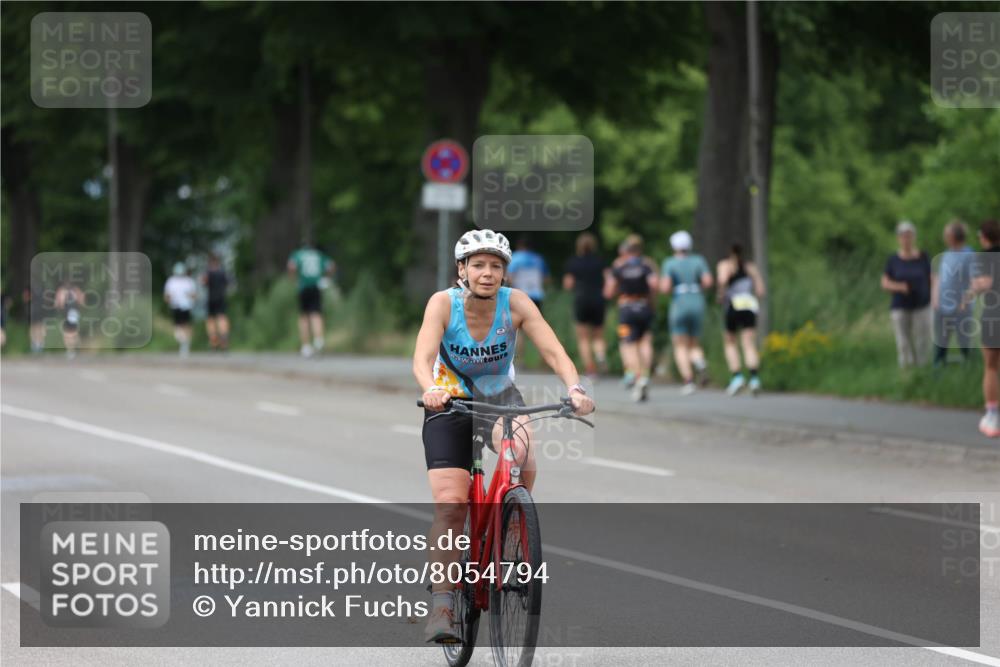 15.06.2025 - 7 Türme Triathlon Yannick Fuchs http://msf.ph/oto/8054794 15.06.2025 13:59:57 Radfahren  meine-sportfotos.de