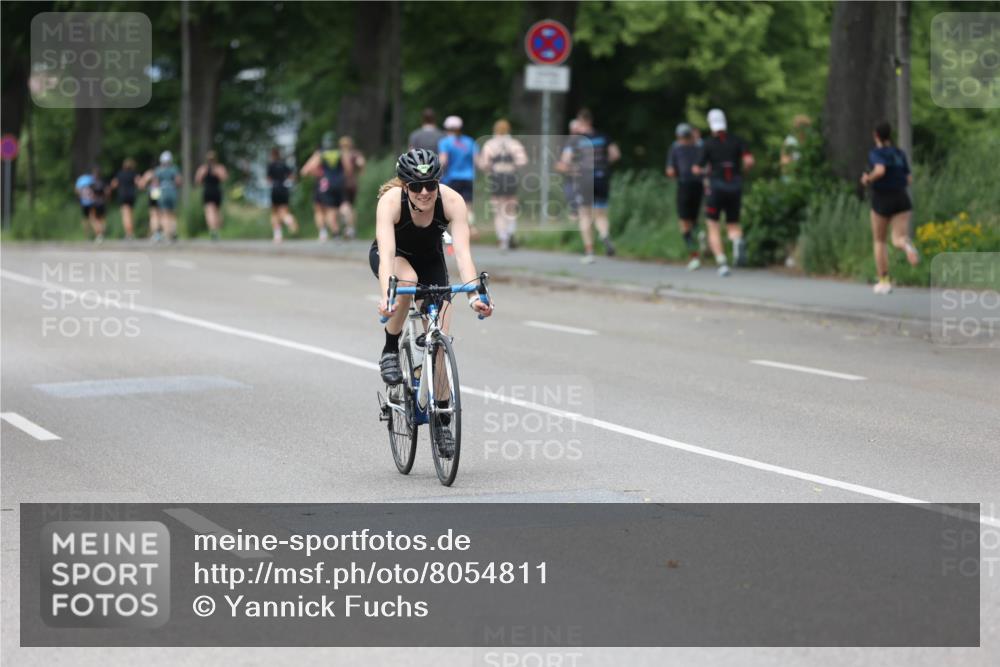 15.06.2025 - 7 Türme Triathlon Yannick Fuchs http://msf.ph/oto/8054811 15.06.2025 14:00:18 Radfahren  meine-sportfotos.de