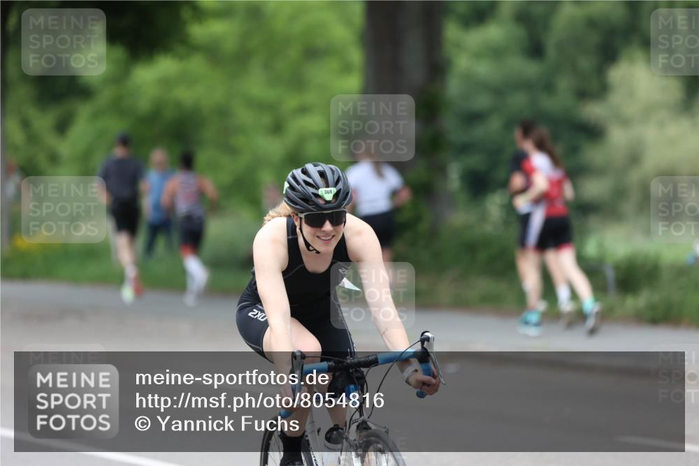 15.06.2025 - 7 Türme Triathlon Yannick Fuchs http://msf.ph/oto/8054816 15.06.2025 14:00:20 Radfahren 369 meine-sportfotos.de