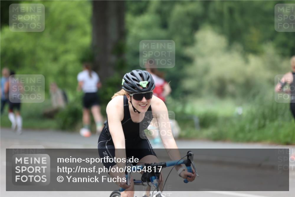 15.06.2025 - 7 Türme Triathlon Yannick Fuchs http://msf.ph/oto/8054817 15.06.2025 14:00:20 Radfahren  meine-sportfotos.de