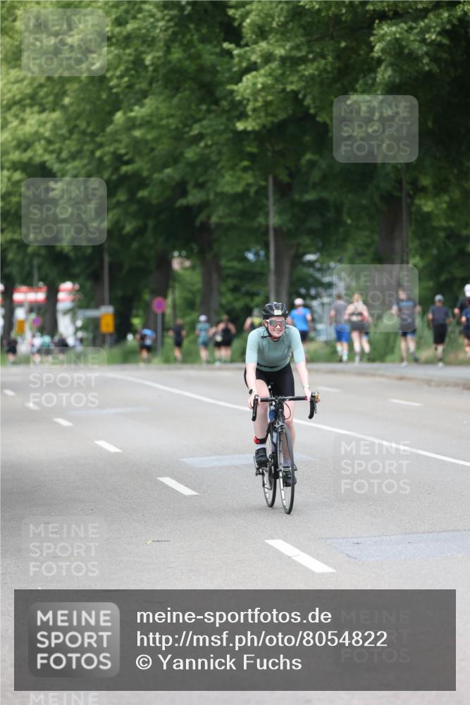 15.06.2025 - 7 Türme Triathlon Yannick Fuchs http://msf.ph/oto/8054822 15.06.2025 14:00:25 Radfahren  meine-sportfotos.de