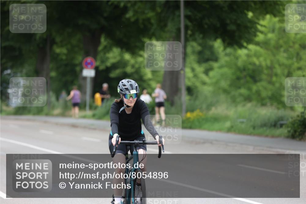 15.06.2025 - 7 Türme Triathlon Yannick Fuchs http://msf.ph/oto/8054896 15.06.2025 14:02:49 Radfahren  meine-sportfotos.de