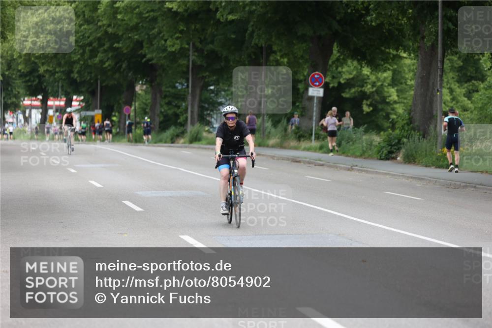 15.06.2025 - 7 Türme Triathlon Yannick Fuchs http://msf.ph/oto/8054902 15.06.2025 14:02:54 Radfahren  meine-sportfotos.de