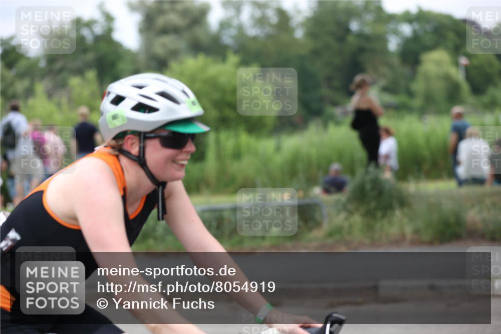 15.06.2025 - 7 Türme Triathlon Yannick Fuchs http://msf.ph/oto/8054919 15.06.2025 14:03:00 Radfahren  meine-sportfotos.de