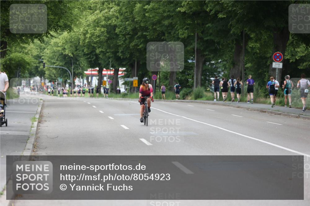 15.06.2025 - 7 Türme Triathlon Yannick Fuchs http://msf.ph/oto/8054923 15.06.2025 14:03:18 Radfahren 0, 18 meine-sportfotos.de