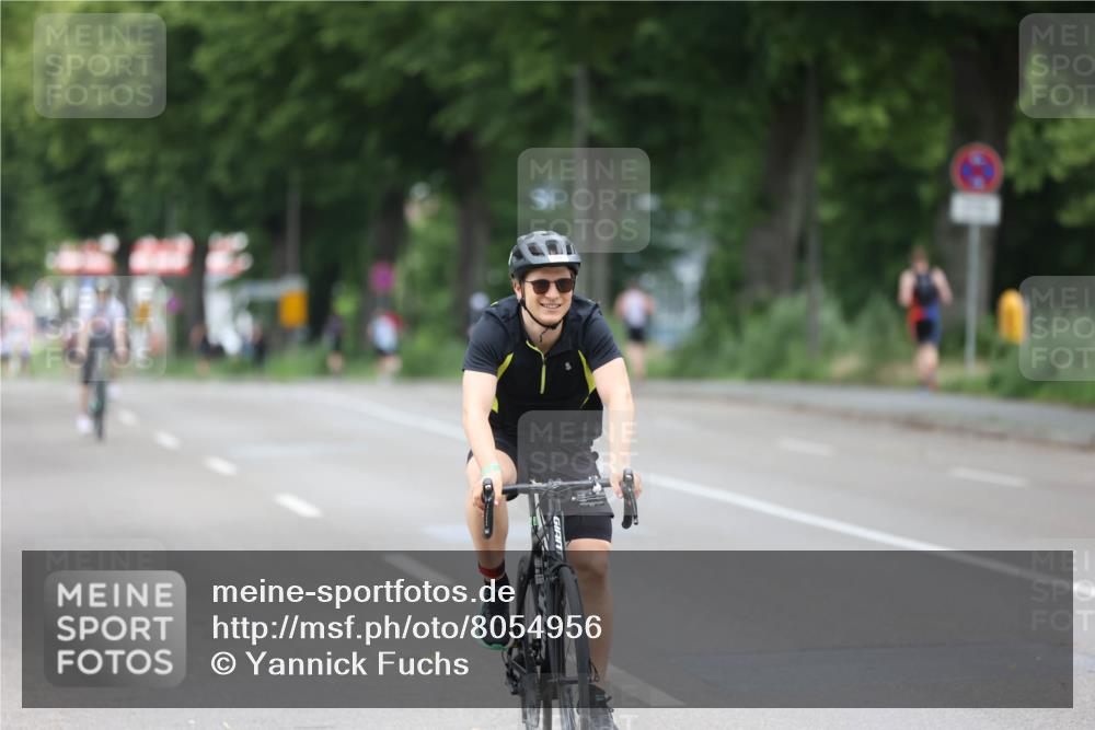 15.06.2025 - 7 Türme Triathlon Yannick Fuchs http://msf.ph/oto/8054956 15.06.2025 14:08:45 Radfahren  meine-sportfotos.de