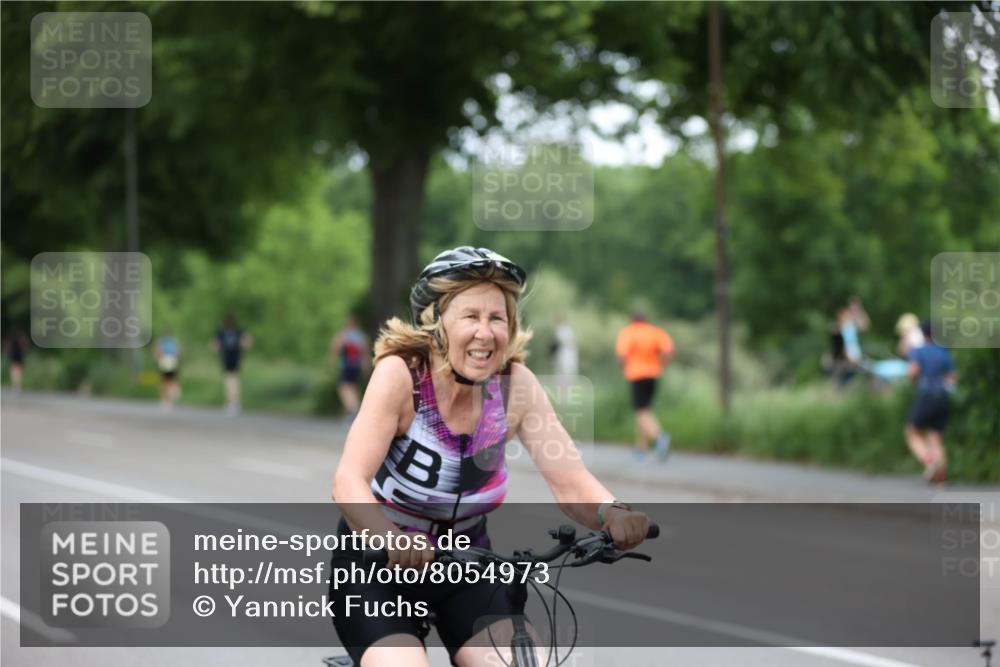 15.06.2025 - 7 Türme Triathlon Yannick Fuchs http://msf.ph/oto/8054973 15.06.2025 14:09:10 Radfahren 7 meine-sportfotos.de