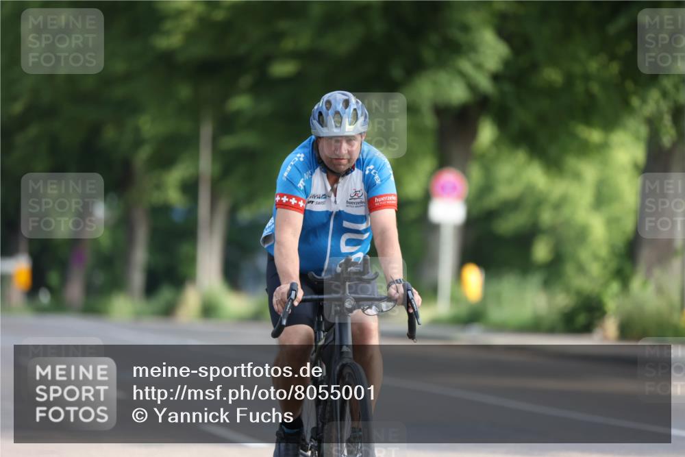 15.06.2025 - 7 Türme Triathlon Yannick Fuchs http://msf.ph/oto/8055001 15.06.2025 08:46:57 Radfahren  meine-sportfotos.de