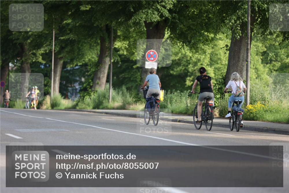 15.06.2025 - 7 Türme Triathlon Yannick Fuchs http://msf.ph/oto/8055007 15.06.2025 08:47:51 Radfahren  meine-sportfotos.de