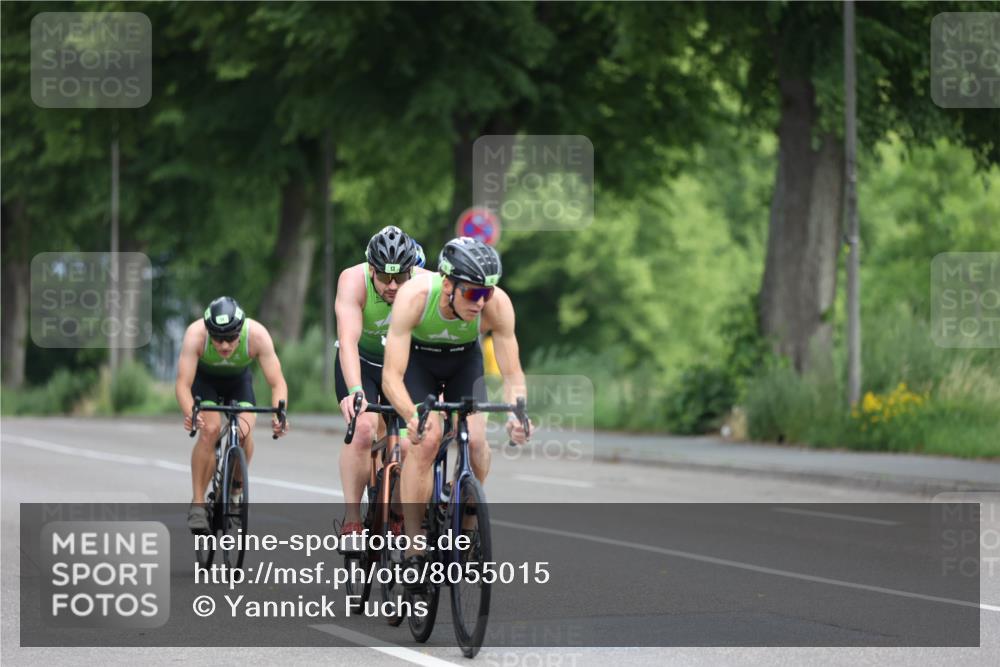 15.06.2025 - 7 Türme Triathlon Yannick Fuchs http://msf.ph/oto/8055015 15.06.2025 09:44:33 Radfahren  meine-sportfotos.de