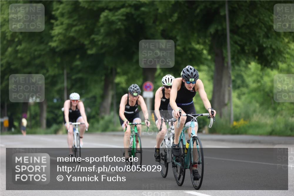 15.06.2025 - 7 Türme Triathlon Yannick Fuchs http://msf.ph/oto/8055029 15.06.2025 09:47:28 Radfahren 97 meine-sportfotos.de