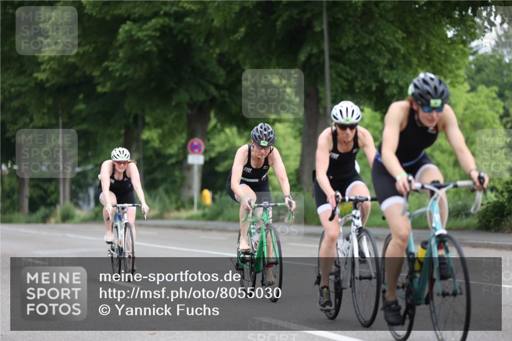 15.06.2025 - 7 Türme Triathlon Yannick Fuchs http://msf.ph/oto/8055030 15.06.2025 09:47:28 Radfahren  meine-sportfotos.de