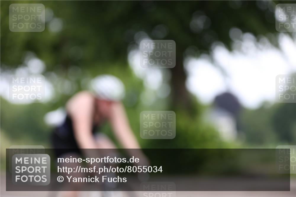 15.06.2025 - 7 Türme Triathlon Yannick Fuchs http://msf.ph/oto/8055034 15.06.2025 09:47:30 Radfahren  meine-sportfotos.de