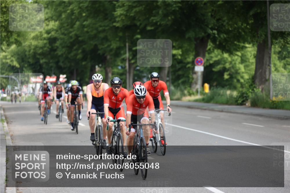 15.06.2025 - 7 Türme Triathlon Yannick Fuchs http://msf.ph/oto/8055048 15.06.2025 09:48:36 Radfahren  meine-sportfotos.de