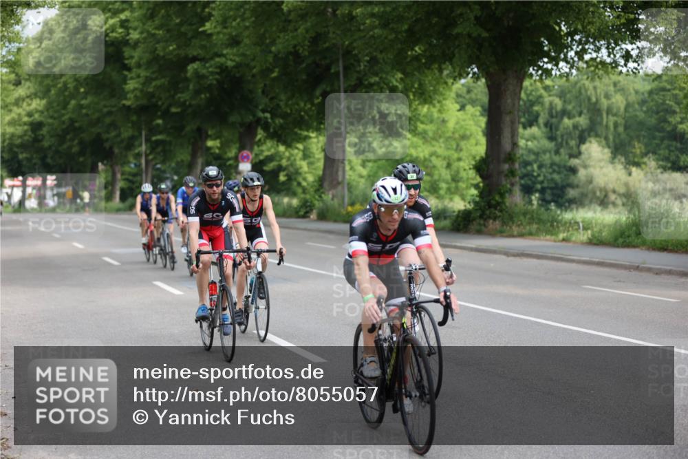 15.06.2025 - 7 Türme Triathlon Yannick Fuchs http://msf.ph/oto/8055057 15.06.2025 09:48:39 Radfahren  meine-sportfotos.de