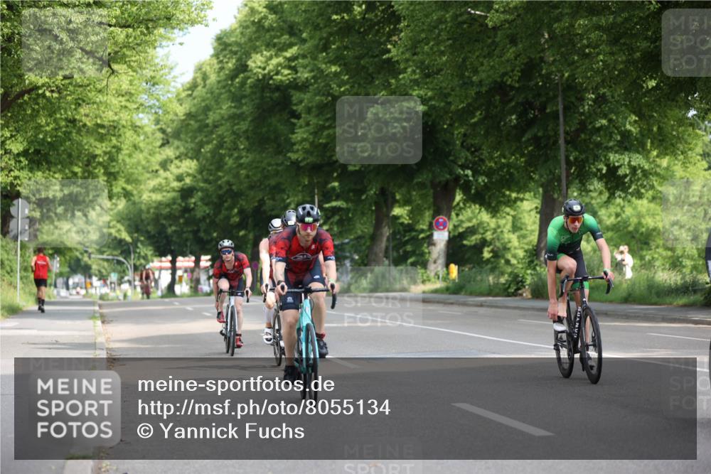 15.06.2025 - 7 Türme Triathlon Yannick Fuchs http://msf.ph/oto/8055134 15.06.2025 09:52:00 Radfahren  meine-sportfotos.de