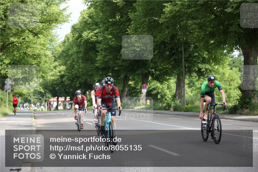 15.06.2025 - 7 Türme Triathlon Yannick Fuchs http://msf.ph/oto/8055135 15.06.2025 09:52:00 Radfahren  meine-sportfotos.de