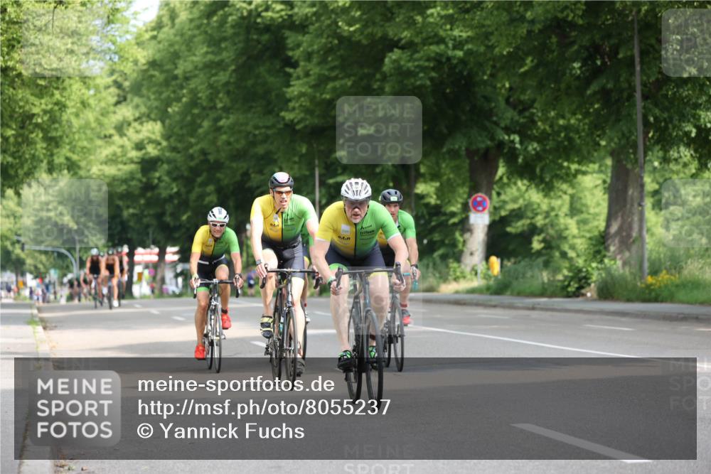 15.06.2025 - 7 Türme Triathlon Yannick Fuchs http://msf.ph/oto/8055237 15.06.2025 09:55:56 Radfahren 3 meine-sportfotos.de
