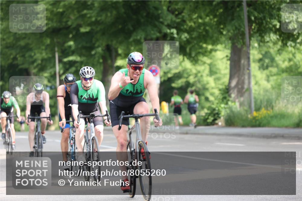 15.06.2025 - 7 Türme Triathlon Yannick Fuchs http://msf.ph/oto/8055260 15.06.2025 09:56:05 Radfahren  meine-sportfotos.de