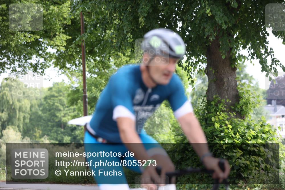 15.06.2025 - 7 Türme Triathlon Yannick Fuchs http://msf.ph/oto/8055273 15.06.2025 09:56:10 Radfahren  meine-sportfotos.de