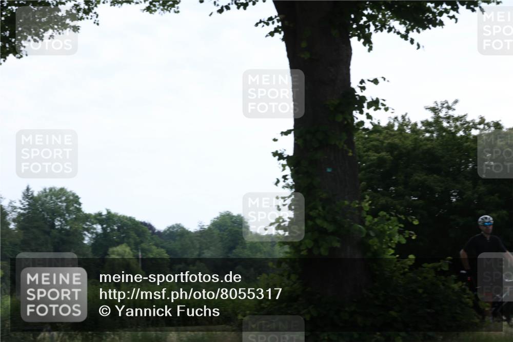 15.06.2025 - 7 Türme Triathlon Yannick Fuchs http://msf.ph/oto/8055317 15.06.2025 09:59:52 Radfahren  meine-sportfotos.de