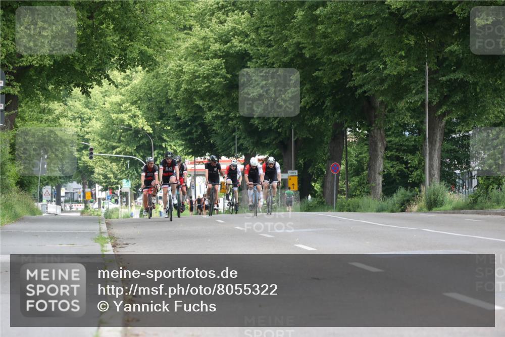 15.06.2025 - 7 Türme Triathlon Yannick Fuchs http://msf.ph/oto/8055322 15.06.2025 10:01:01 Radfahren  meine-sportfotos.de