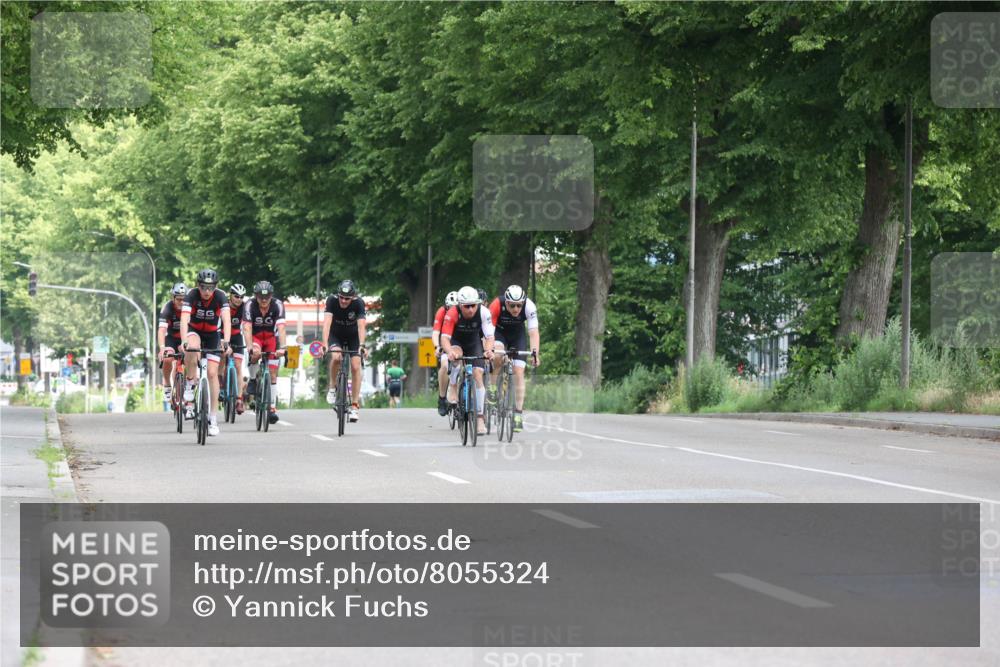 15.06.2025 - 7 Türme Triathlon Yannick Fuchs http://msf.ph/oto/8055324 15.06.2025 10:01:02 Radfahren  meine-sportfotos.de
