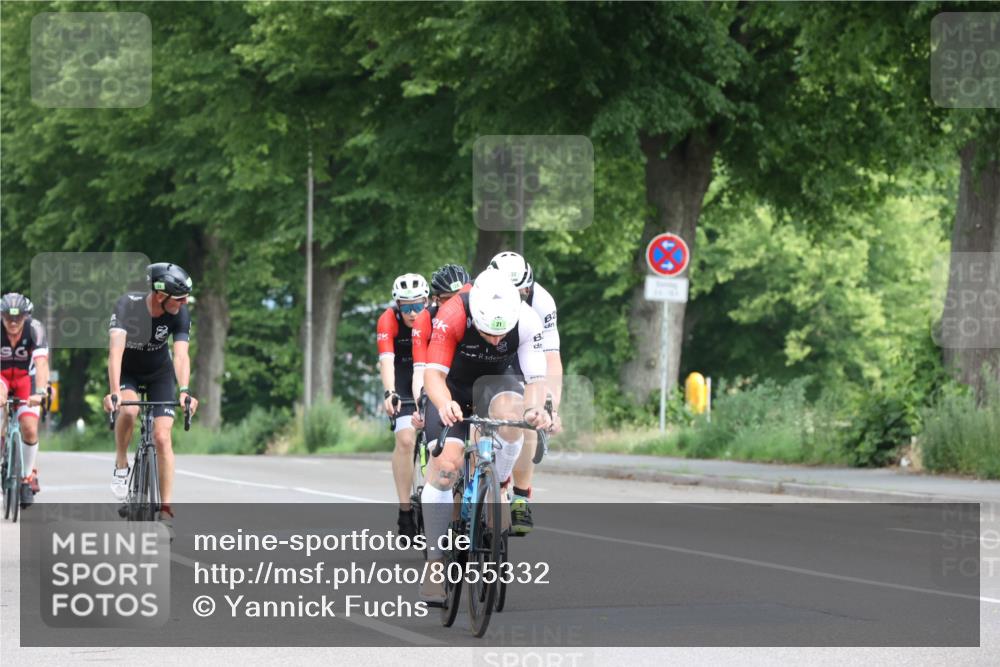 15.06.2025 - 7 Türme Triathlon Yannick Fuchs http://msf.ph/oto/8055332 15.06.2025 10:01:05 Radfahren 2, 2 meine-sportfotos.de