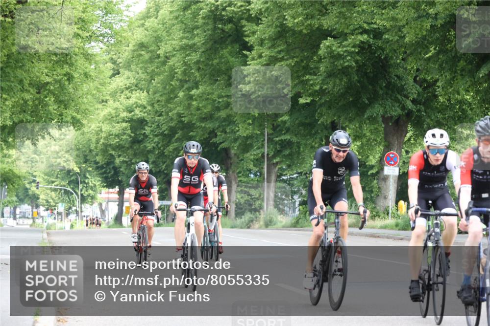 15.06.2025 - 7 Türme Triathlon Yannick Fuchs http://msf.ph/oto/8055335 15.06.2025 10:01:06 Radfahren  meine-sportfotos.de